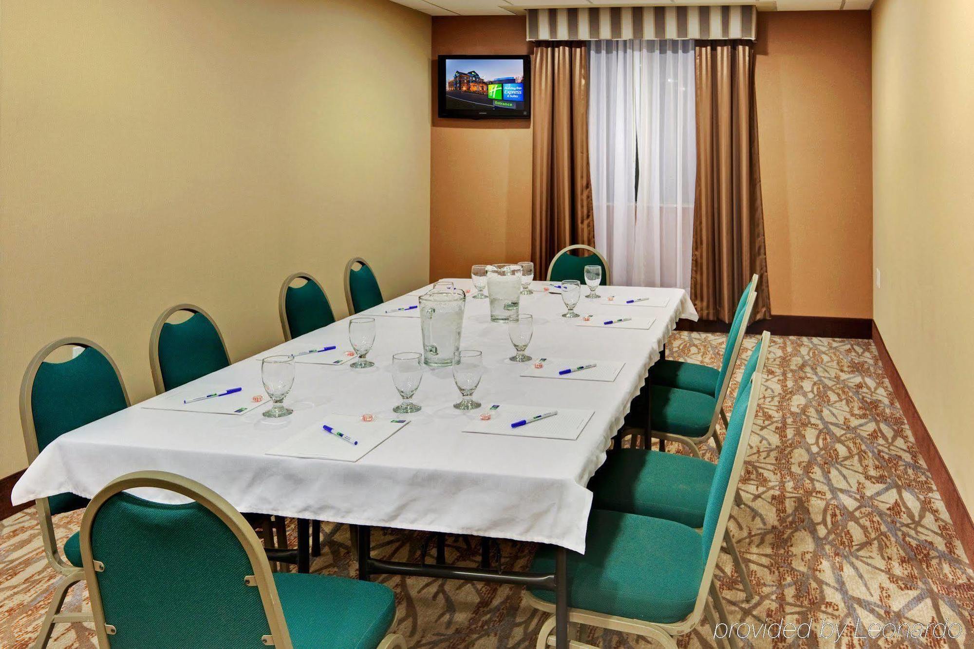 Holiday Inn Express Hotel & Suites Hamburg By Ihg Facilidades foto